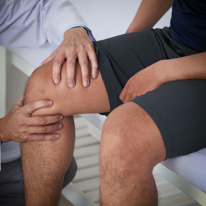 Knee pain solutions with Dr. Jeff Hall's extensive knowledge, he understands the value of getting patients back into life without surgical intervention. The Tennessee Valley’s Leader in Drug-free, Non-Surgical Treatments of Low Back Pain, Spine Pain, Knee Pain, and Joint Pain.