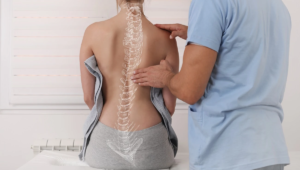 Just like those childhood screenings, early diagnosis of adult scoliosis is key. Degenerative scoliosis, caused by wear-and-tear on the spine over time, affects over 60% of adults over 60. This can be due to factors like aging, manual labor, or conditions like osteoporosis.
